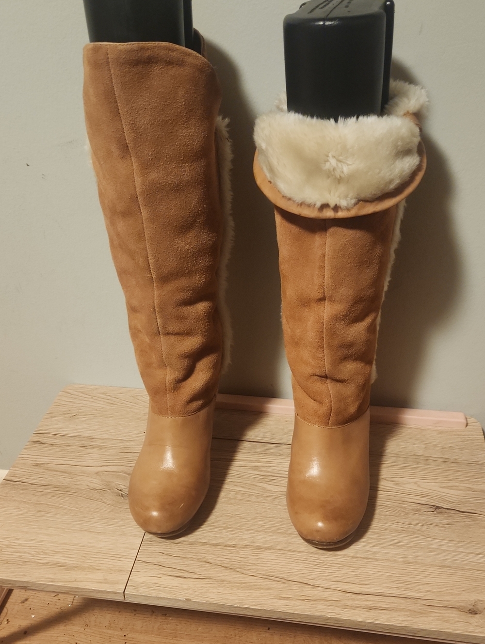 Very Volatile Tan Winter Boots size8